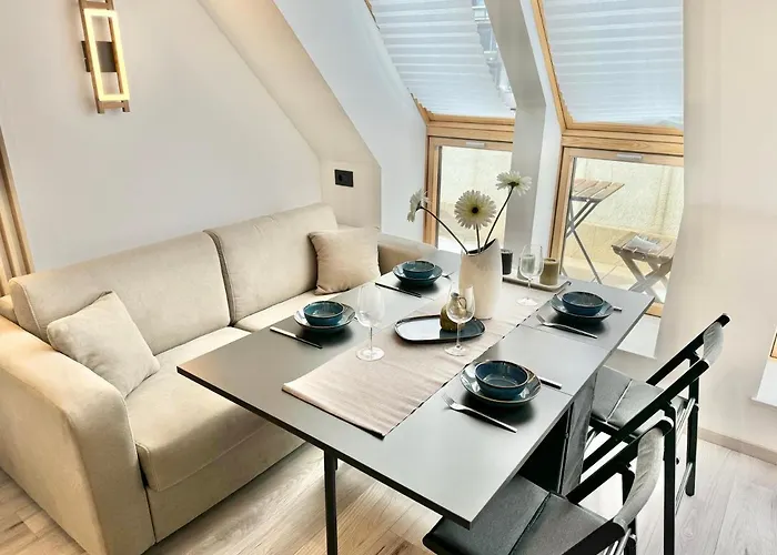 Modern & Classy For 4 Guests & Parking