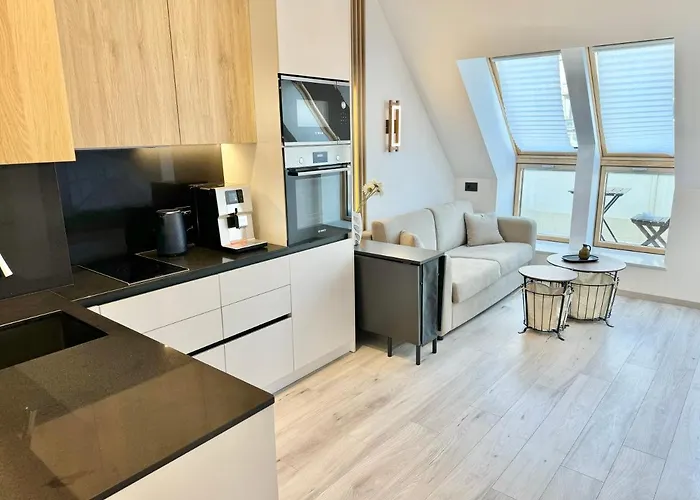 Modern & Classy For 4 Guests & Parking アパート