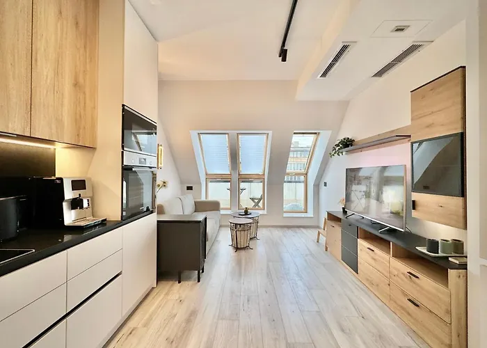 Modern & Classy For 4 Guests & Parking * ソフィア