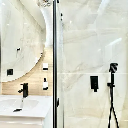 Modern & Classy For 4 Guests & Parking 公寓 索菲亞